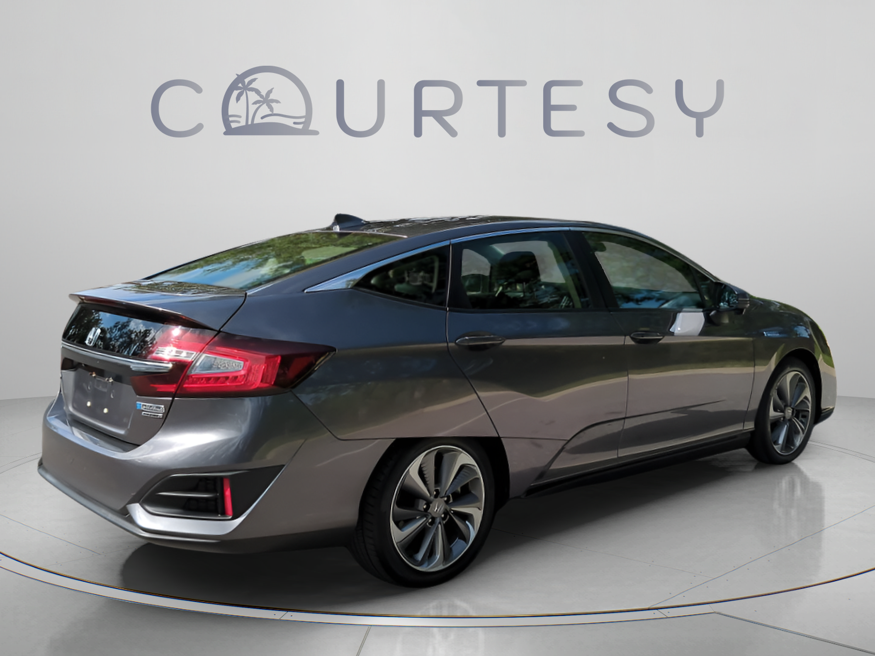 Certified 2018 Honda Clarity Touring image 7