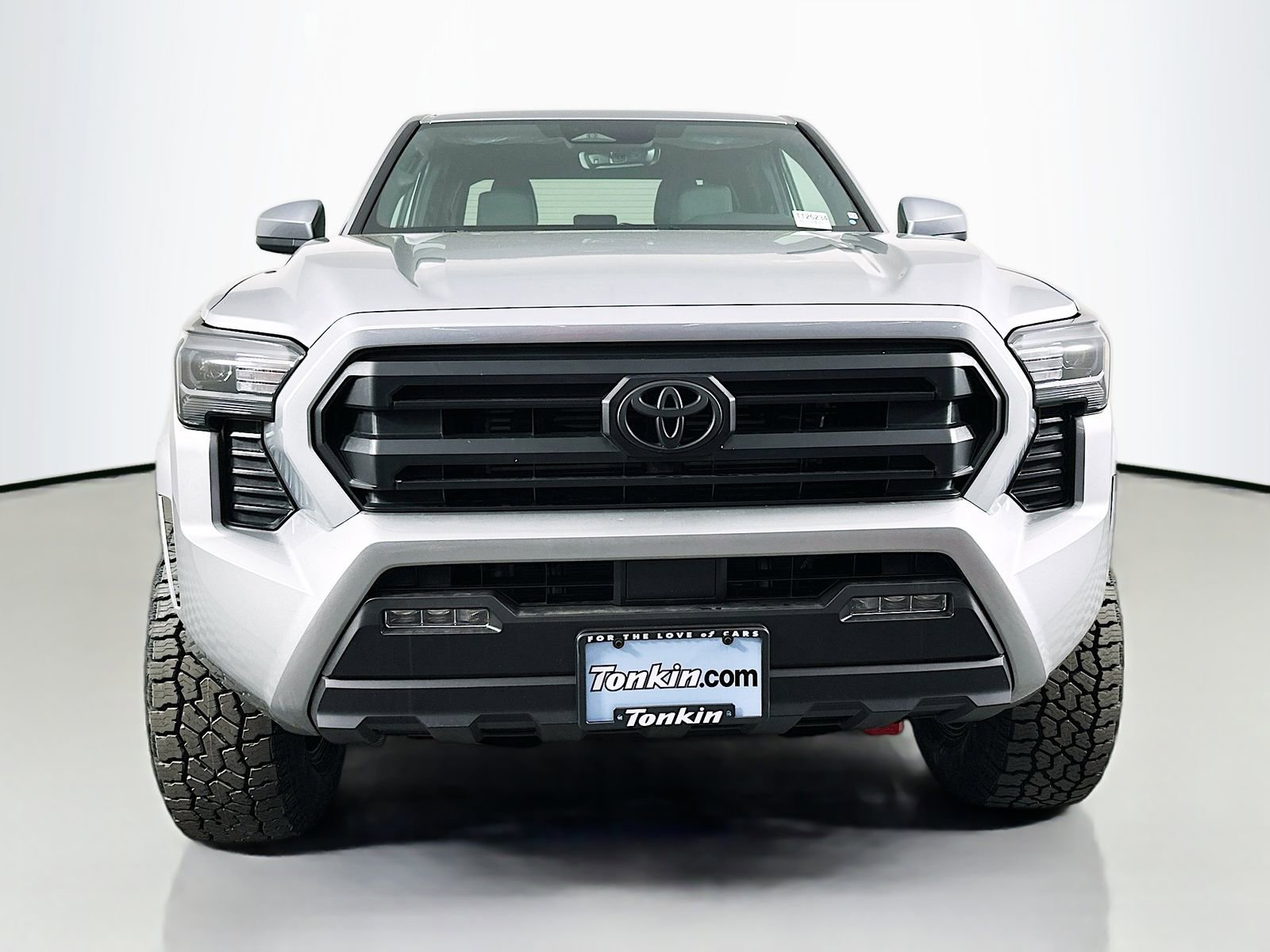 New 2025 Toyota Tacoma SR5 image 2