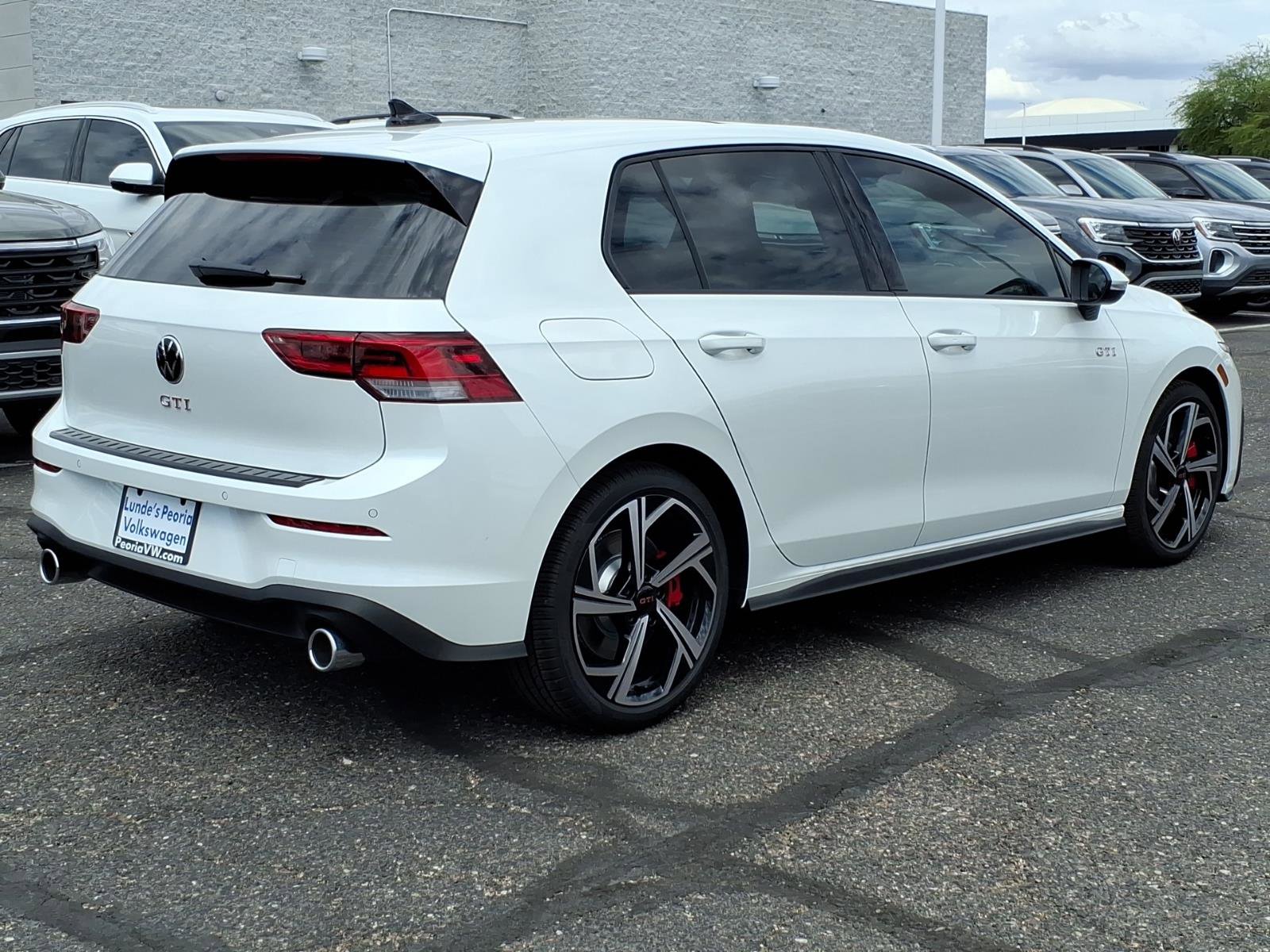 New 2026 Volkswagen GTI SE image 7