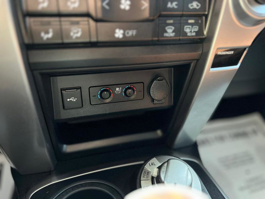 Used 2020 Toyota 4Runner Limited image 29