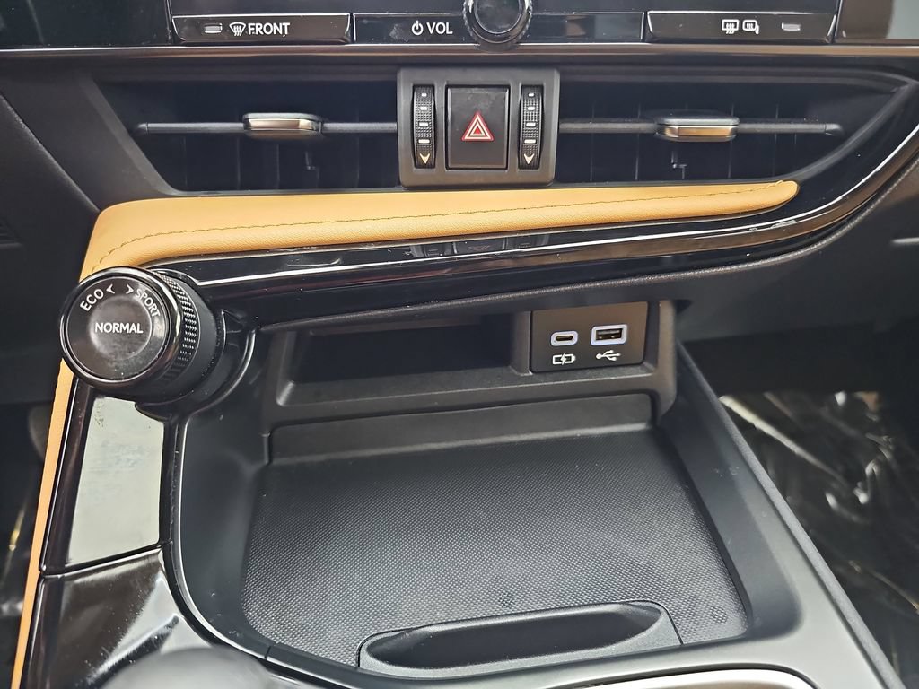 Used 2022 Lexus NX 250 FWD w/ Accessory Package 2 image 29