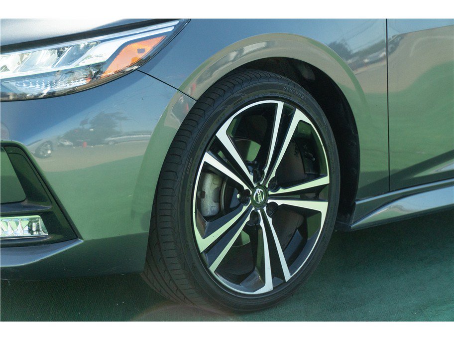 Used 2021 Nissan Sentra SR FWD image 12