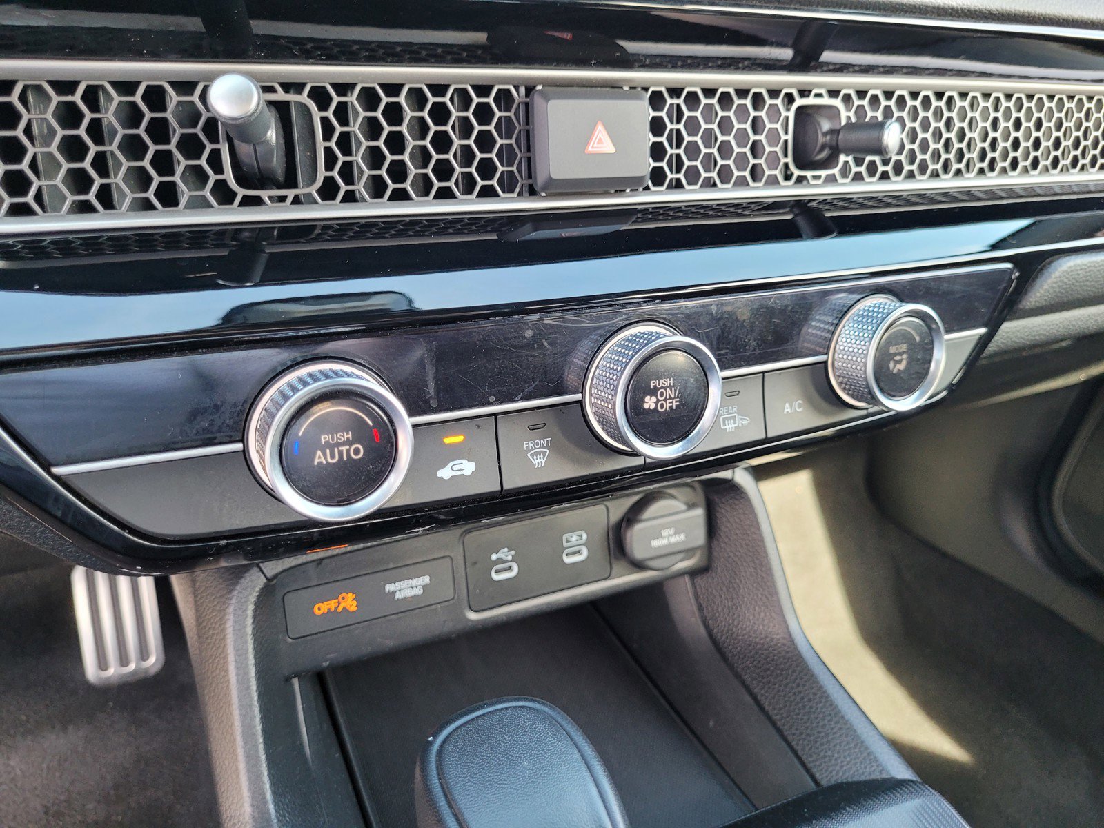 Used 2025 Honda Civic Sport image 18