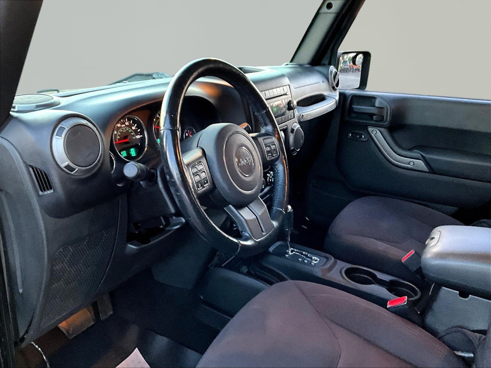 Used 2015 Jeep Wrangler Sport w/ Quick Order Package 24S AWD/4WD image 15