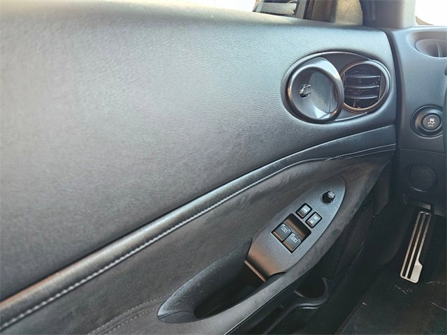 Used 2023 Nissan Z Performance w/ Floor Mat Package (L93) image 29