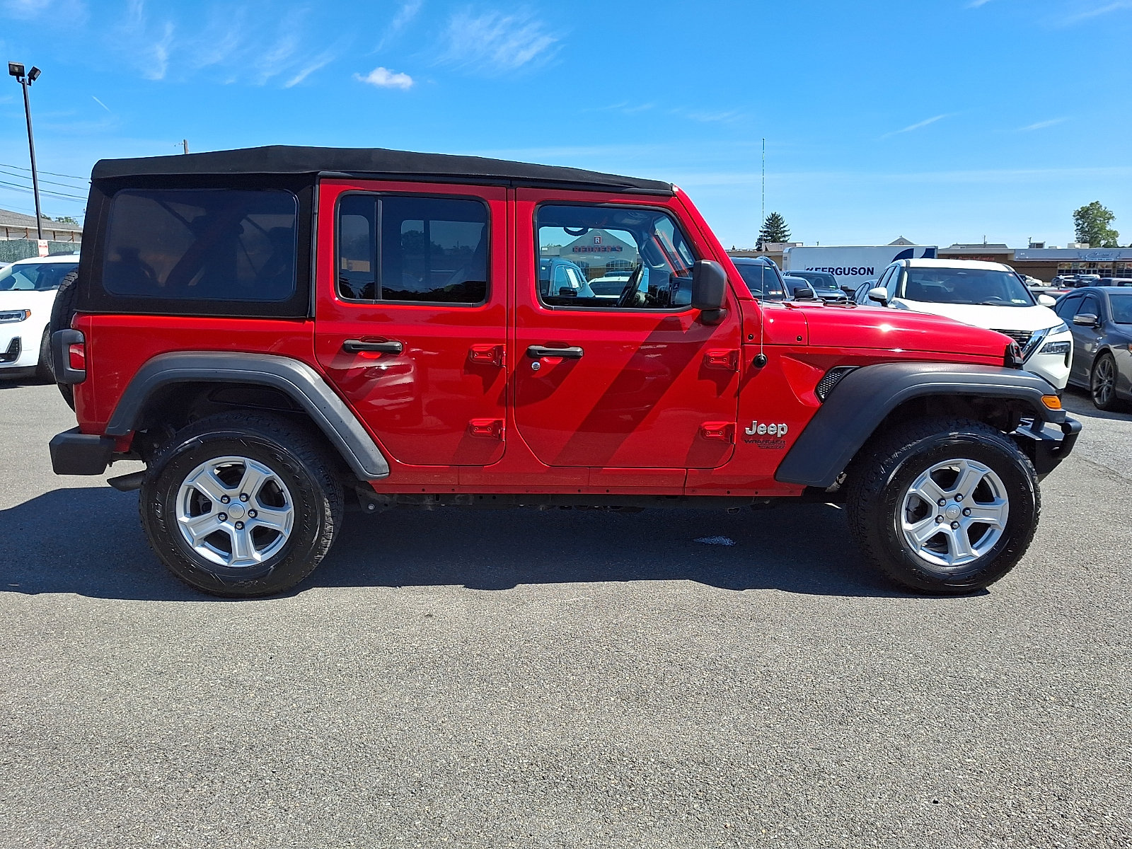 Used 2019 Jeep Wrangler Unlimited Sport S AWD/4WD image 7