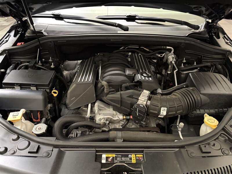 Used 2022 Dodge Durango SRT AWD/4WD image 30