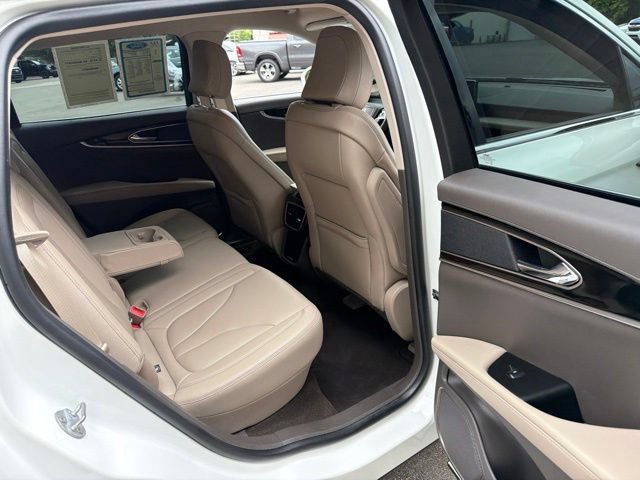 Certified 2022 Lincoln Nautilus AWD w/ Premium Package image 19