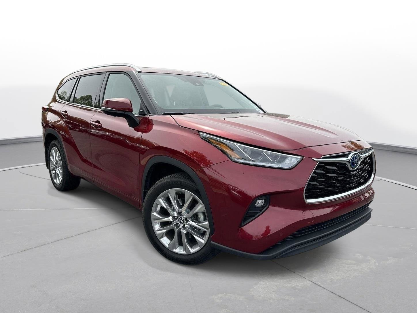 Used 2023 Toyota Highlander Limited image 4