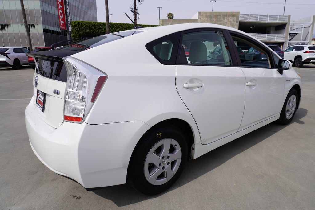 Used 2011 Toyota Prius Three image 6