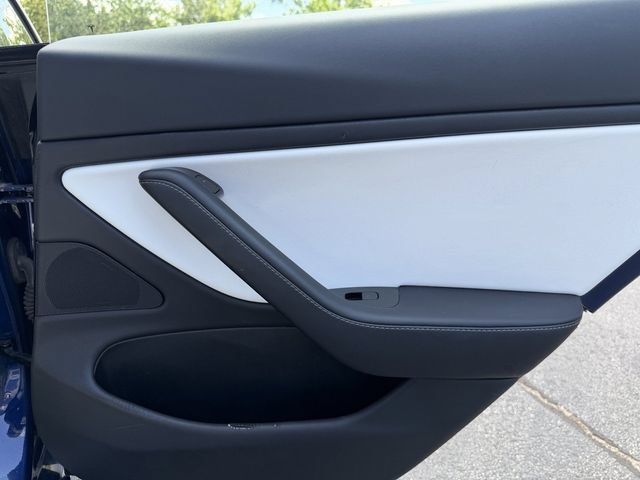 Used 2018 Tesla Model 3 Mid Range RWD image 24