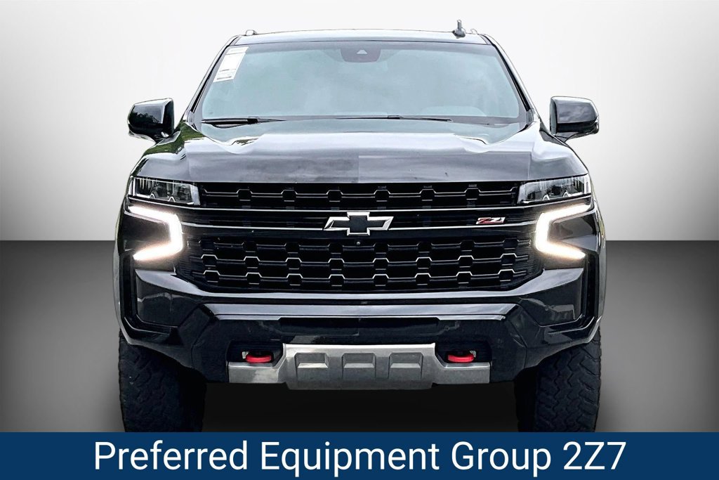 Certified 2023 Chevrolet Tahoe Z71 w/ Luxury Package AWD/4WD image 3