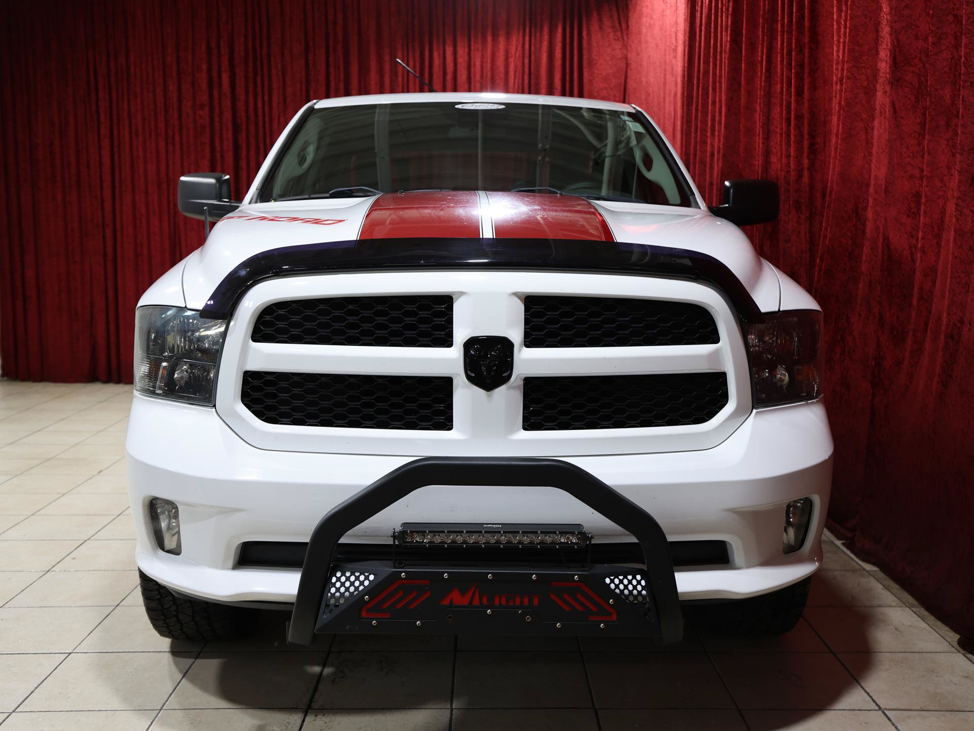 Used 2018 RAM 1500 Express w/ Express Value Package AWD/4WD image 9