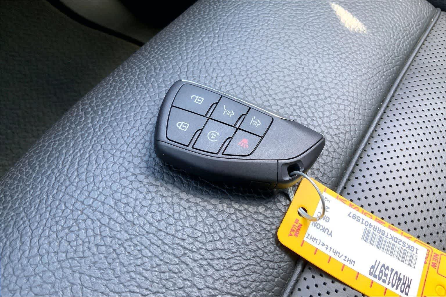 Used 2024 GMC Yukon Denali AWD/4WD image 19