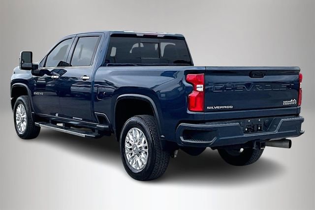 Used 2020 Chevrolet Silverado 2500 High Country w/ Z71 Off-Road Package image 4