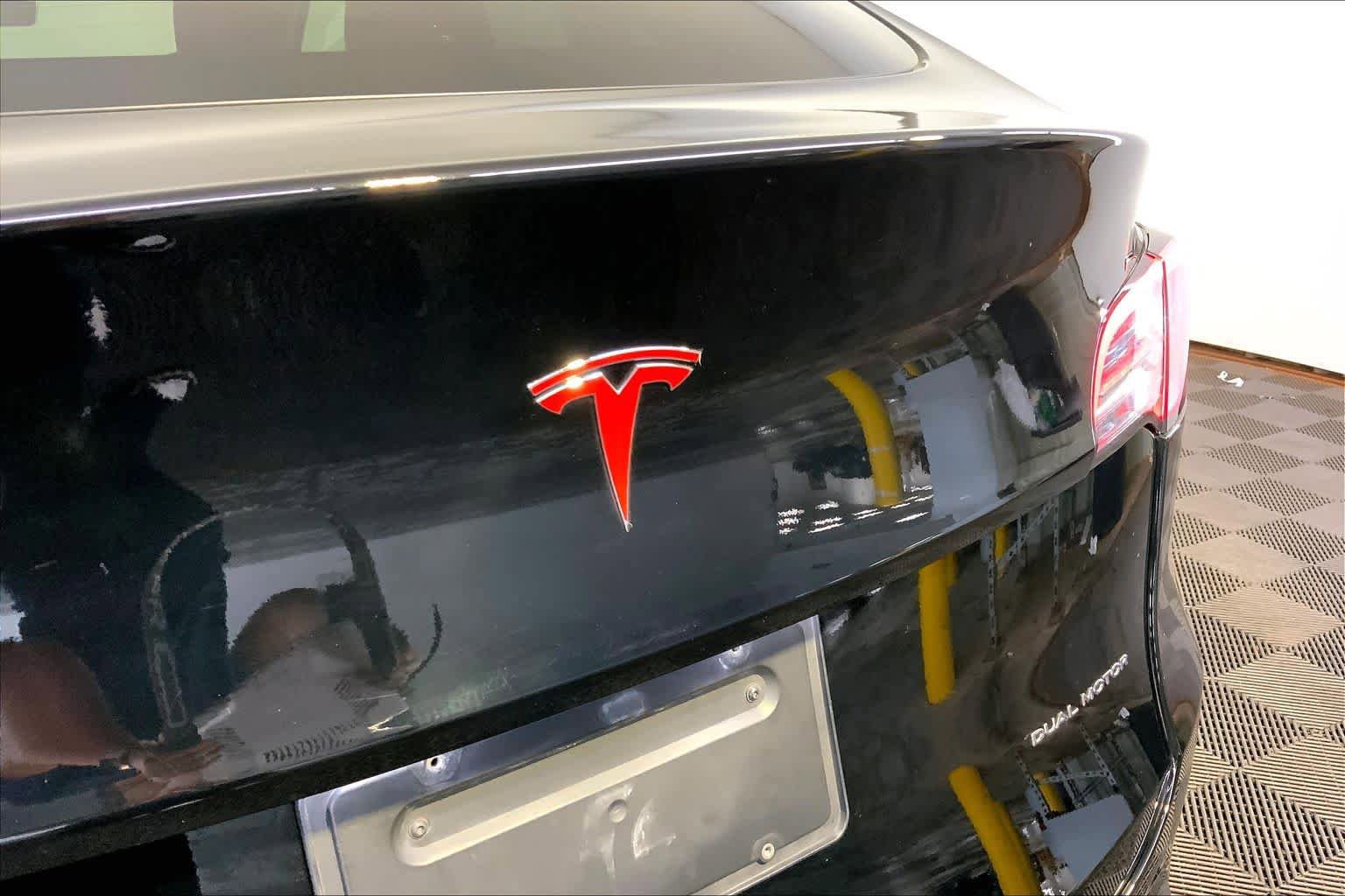 Used 2022 Tesla Model Y Long Range AWD/4WD image 30