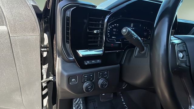 Used 2024 Chevrolet Silverado 2500 High Country w/ High Country Premium Package image 22