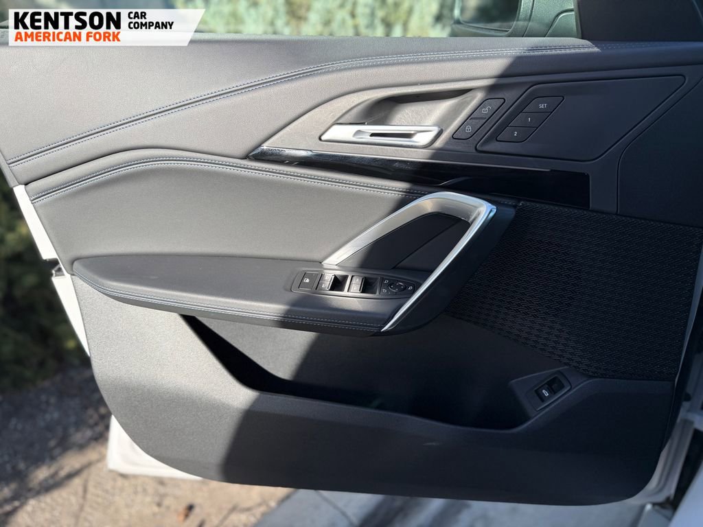 Used 2025 BMW X1 xDrive28i image 23