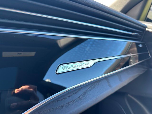 Used 2021 Audi Q8 Premium AWD/4WD image 32