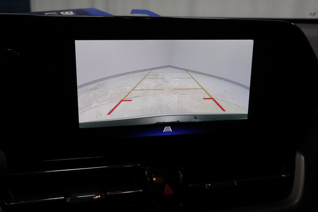 Used 2025 Chevrolet TrailBlazer LT w/ Driver Confidence Package image 4