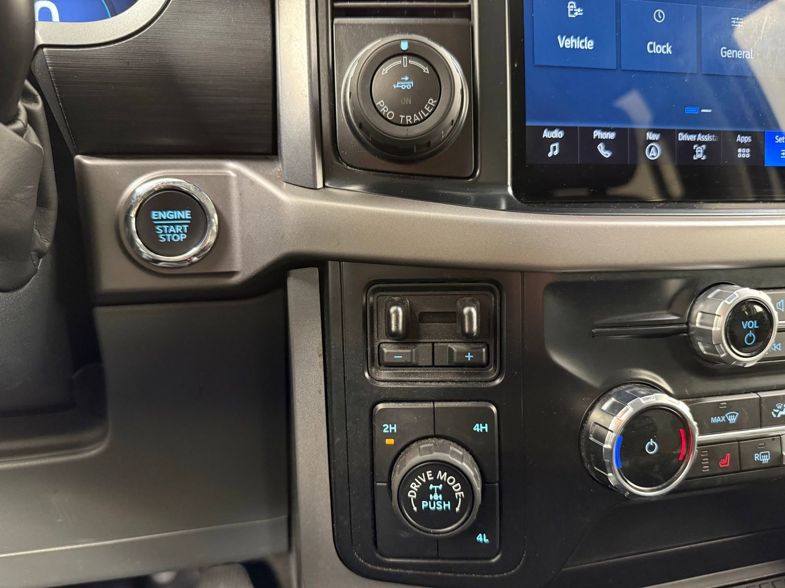 Used 2024 Ford F150 XLT w/ Equipment Group 302A MID AWD/4WD image 22
