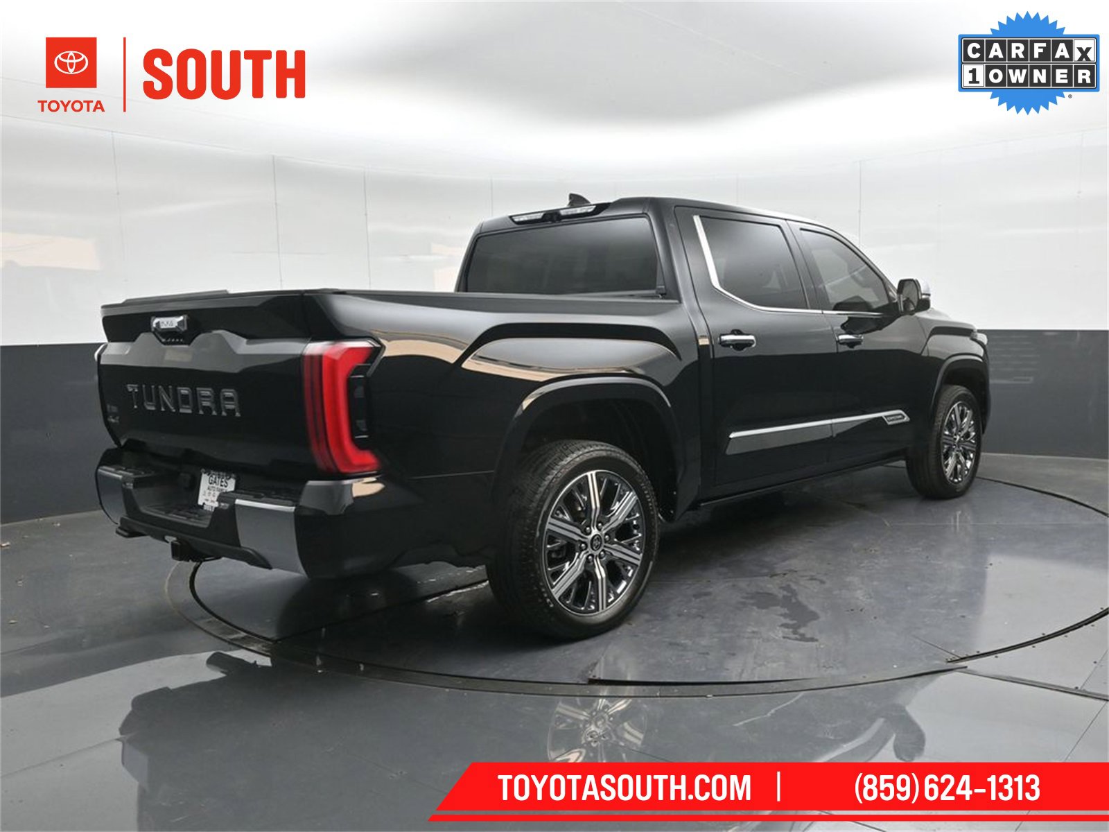 Used 2022 Toyota Tundra Capstone image 2