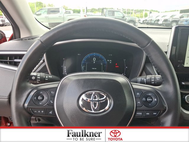 Certified 2025 Toyota Corolla Cross XLE AWD/4WD image 18