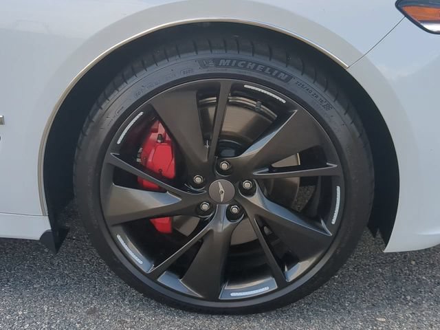 Used 2023 Genesis G70 2.0T w/ Sport Prestige Package RWD image 10