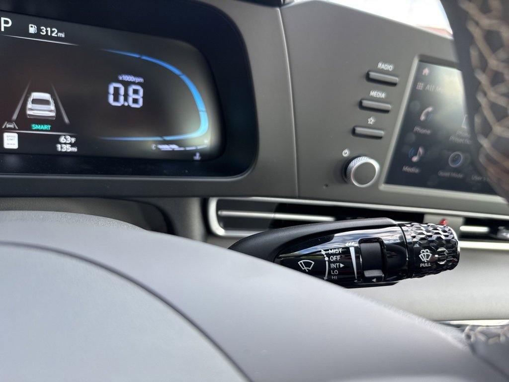 New 2025 Hyundai Elantra Sport image 31