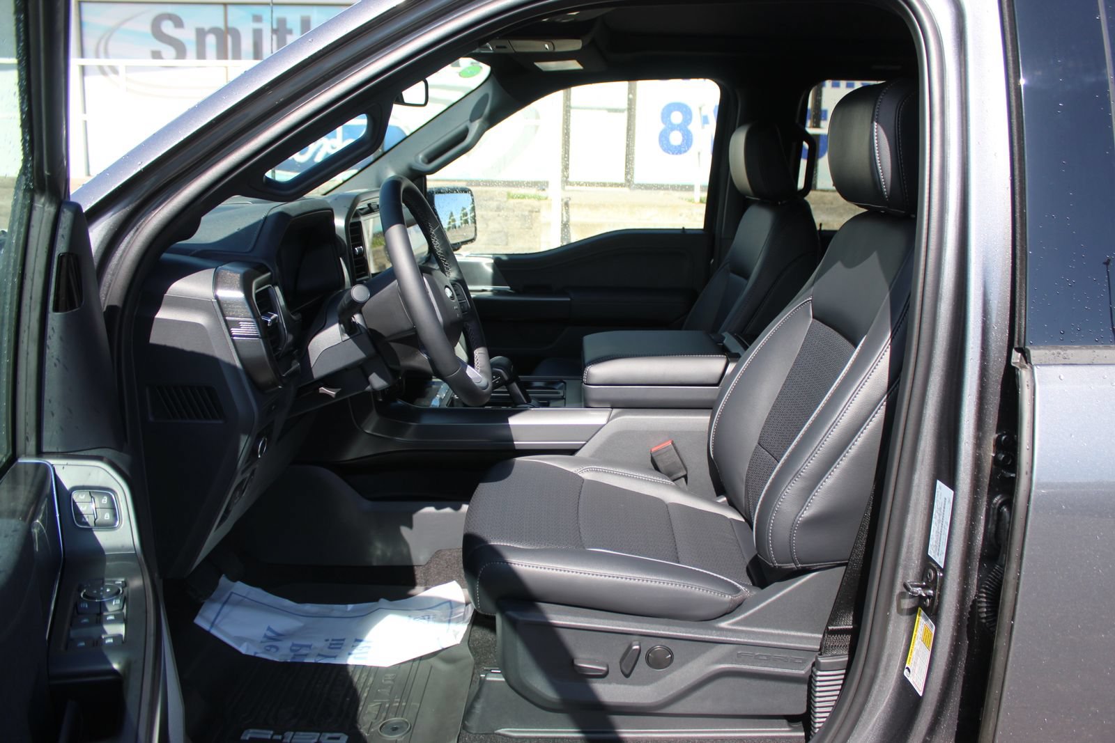 New 2026 Ford F150 Lariat w/ Equipment Group 501A Mid AWD/4WD image 27