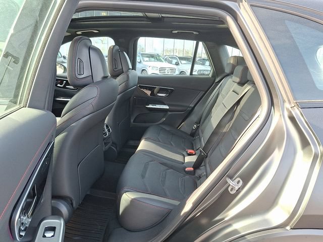 Used 2026 Mercedes-Benz GLC 43 AMG 4MATIC image 8