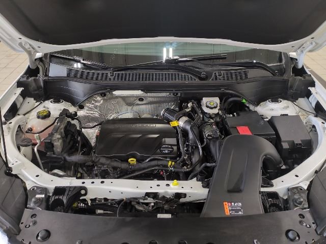 Used 2024 Chevrolet Trax RS w/ Sunroof Package image 13