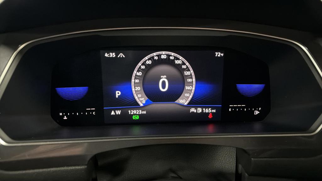 Used 2022 Volkswagen Tiguan SE R-Line image 20