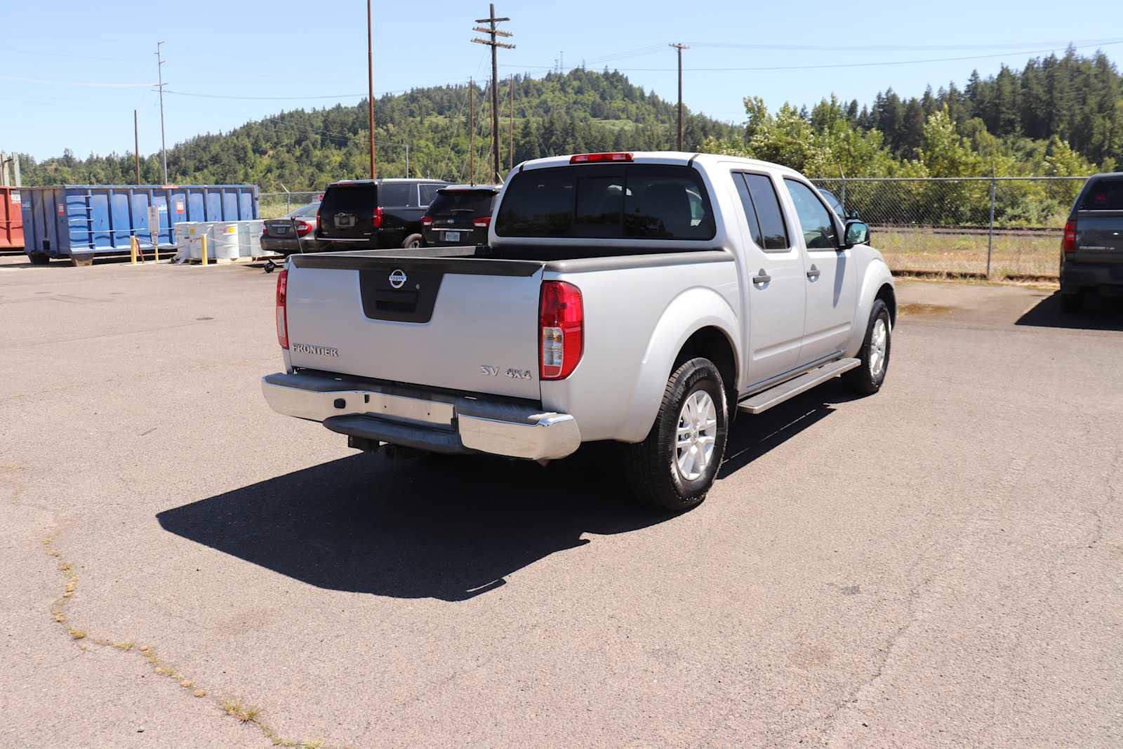 Used 2017 Nissan Frontier SV AWD/4WD image 5