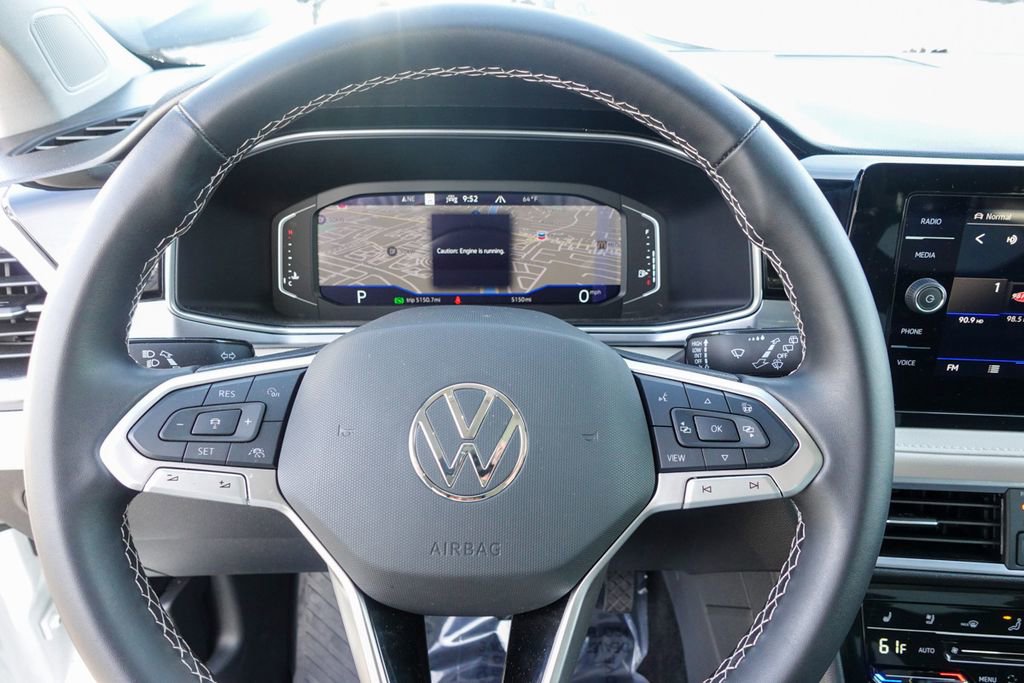 Certified 2025 Volkswagen Taos SEL image 12