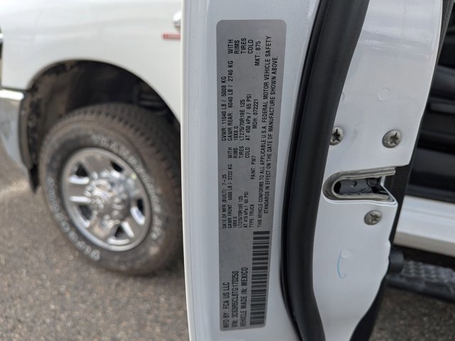 New 2026 RAM 2500 Tradesman AWD/4WD image 17