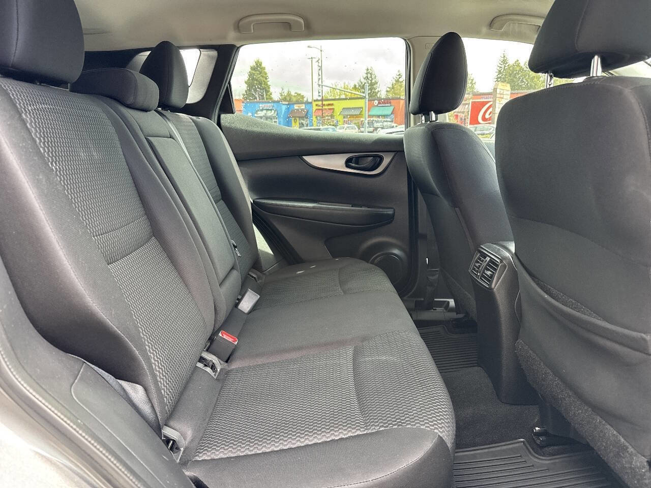 Used 2019 Nissan Rogue Sport S FWD image 17