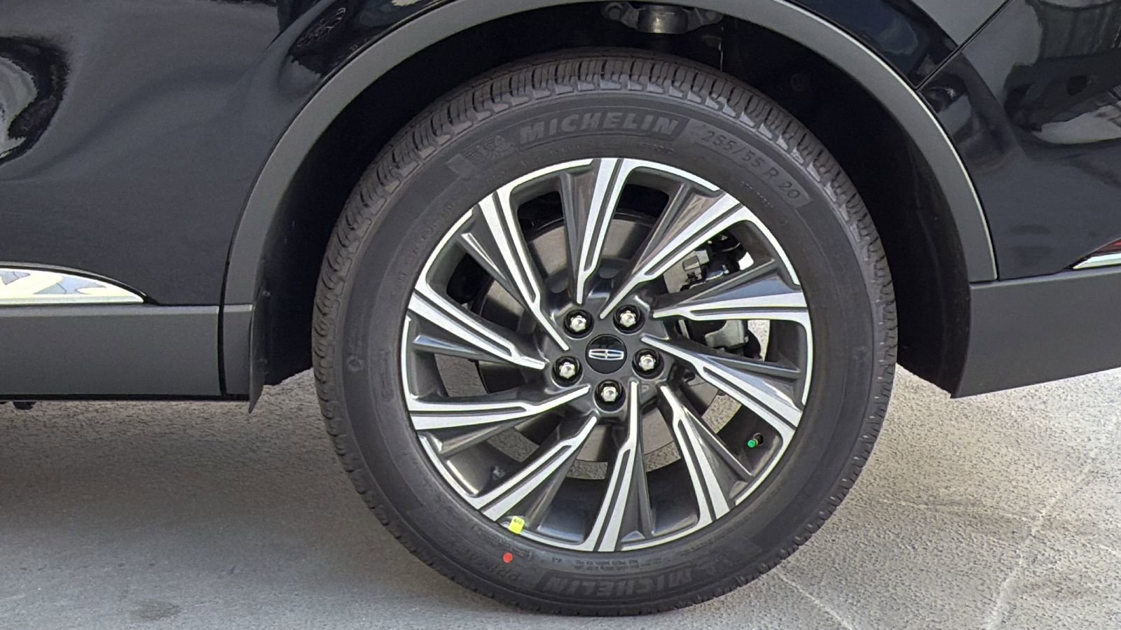 New 2026 Lincoln Aviator AWD image 4