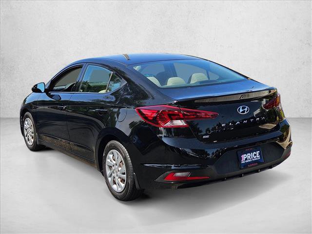 Used 2020 Hyundai Elantra SE w/ Winter Weather Package image 8