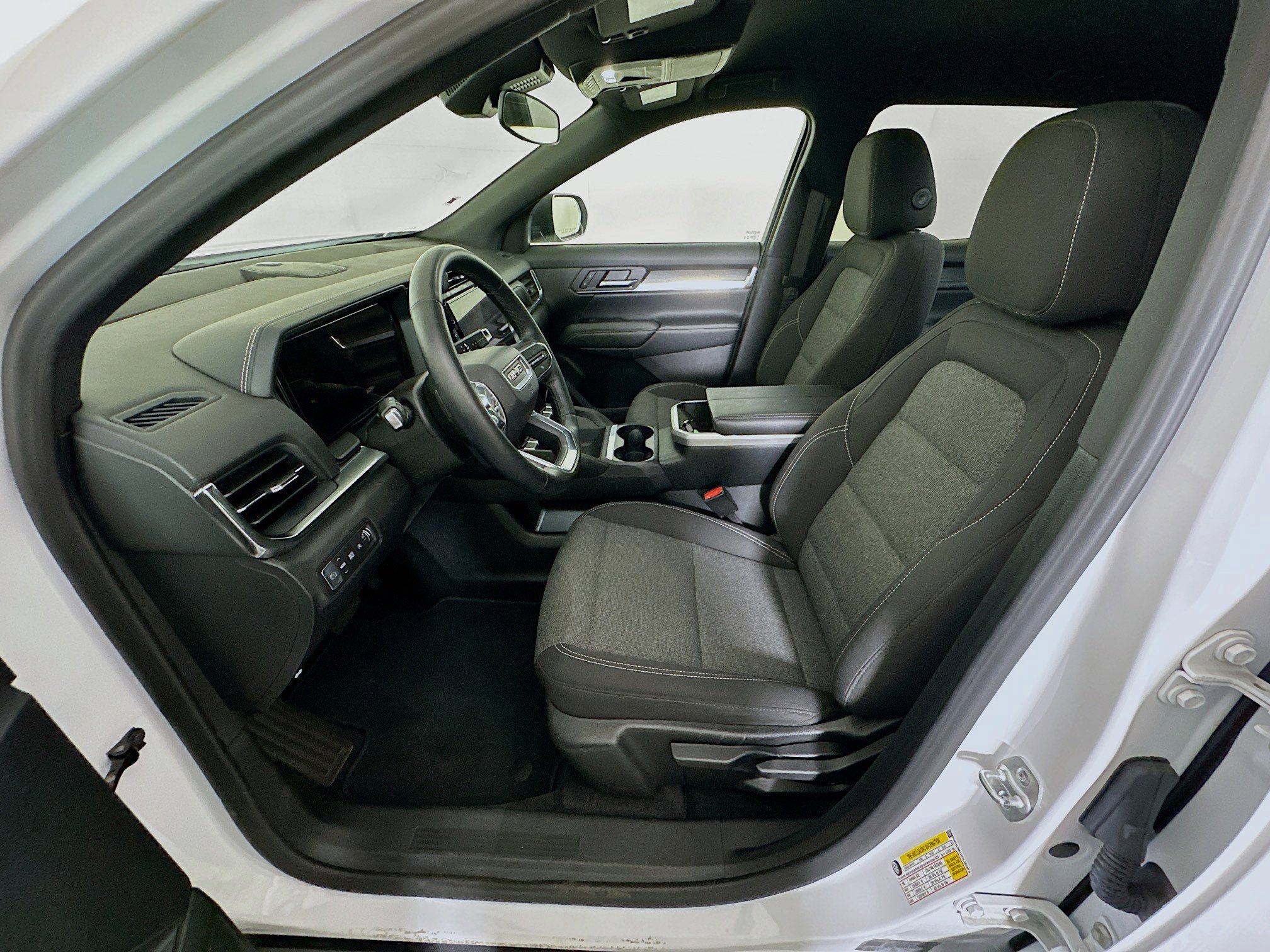 Used 2026 GMC Terrain Elevation FWD image 13