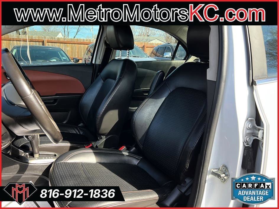 Used 2015 Chevrolet Sonic LTZ image 25