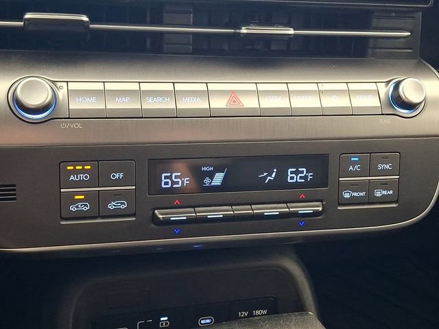 Certified 2025 Hyundai Kona SEL AWD/4WD image 20