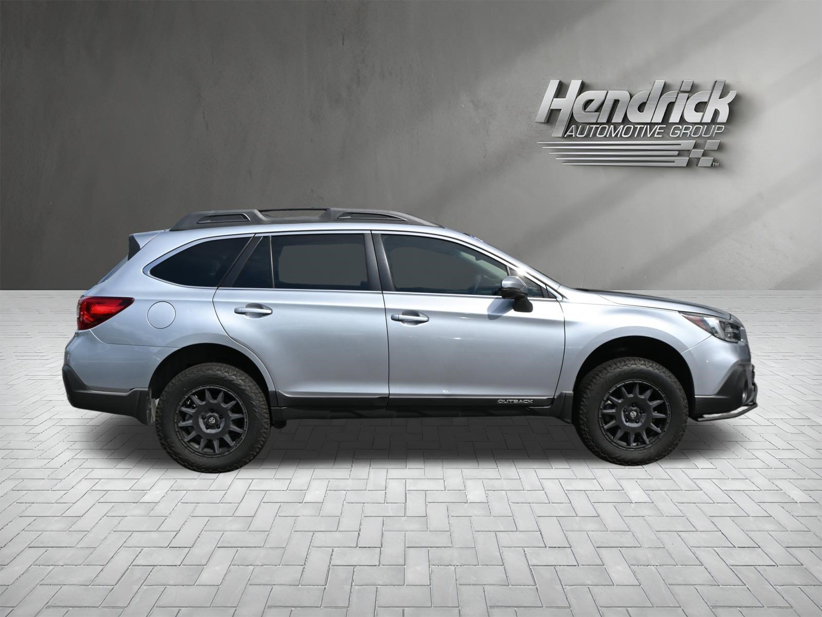 Used 2019 Subaru Outback 2.5i Limited AWD/4WD image 10