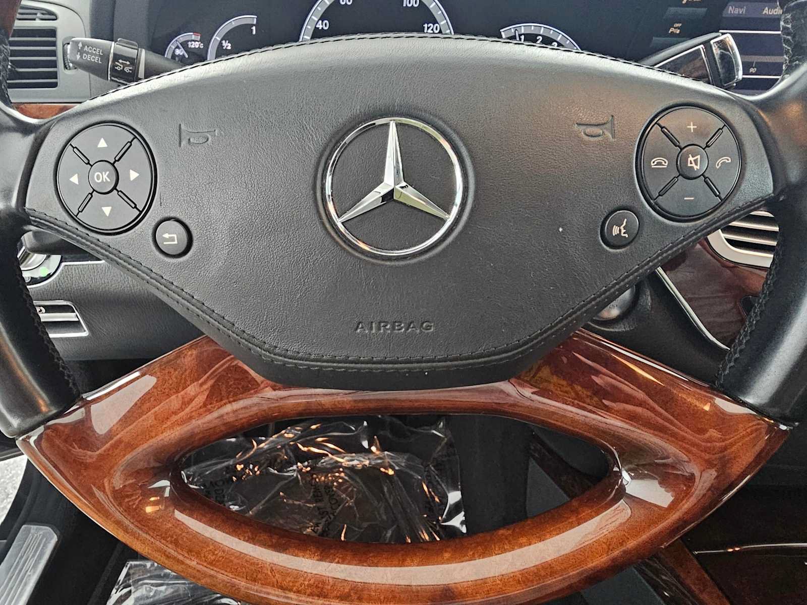 Used 2012 Mercedes-Benz S 550 image 22