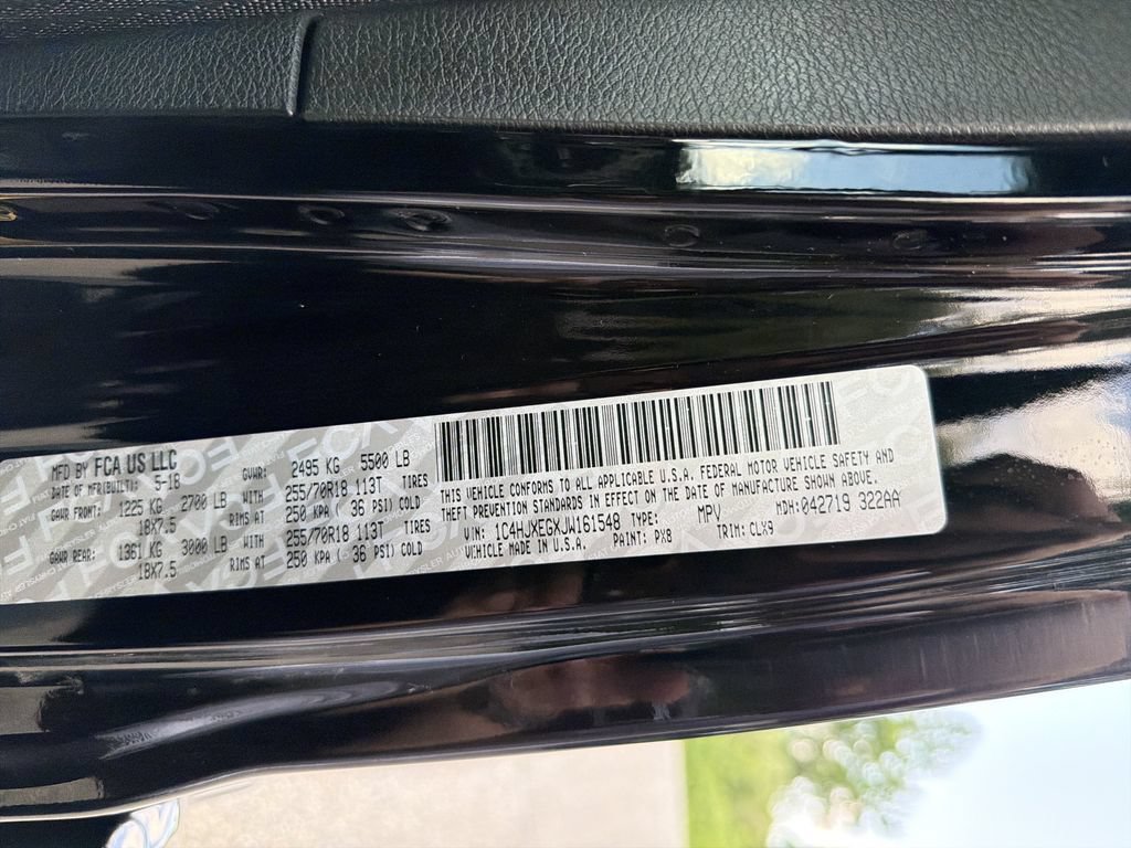 Used 2018 Jeep Wrangler Unlimited Sahara w/ Dual Top Group AWD/4WD image 10