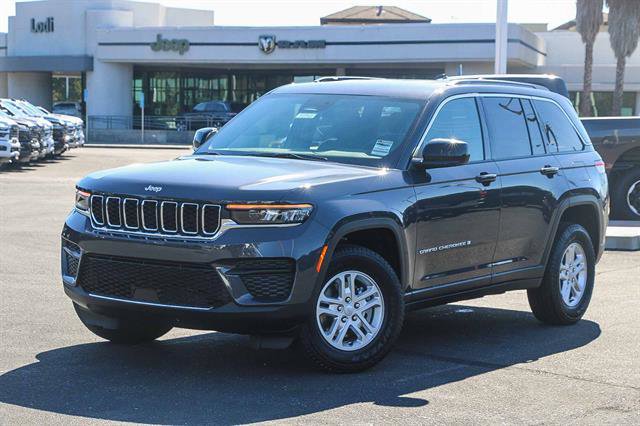 New 2025 Jeep Grand Cherokee Laredo