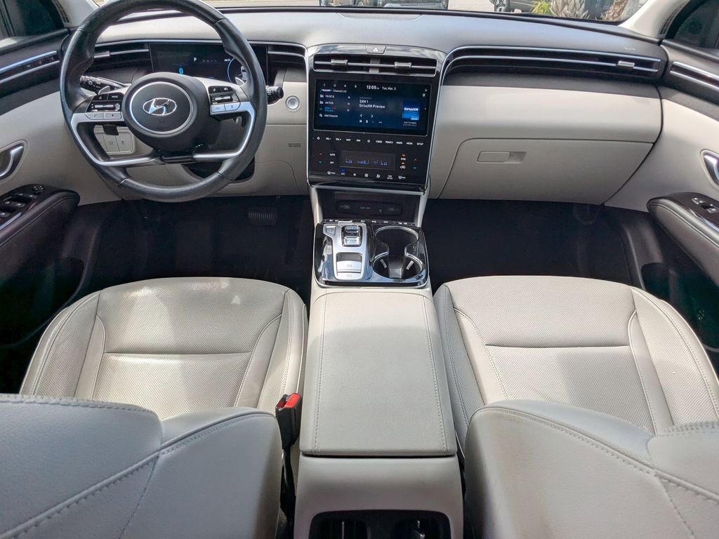 Used 2022 Hyundai Tucson Limited w/ Cargo Package image 17