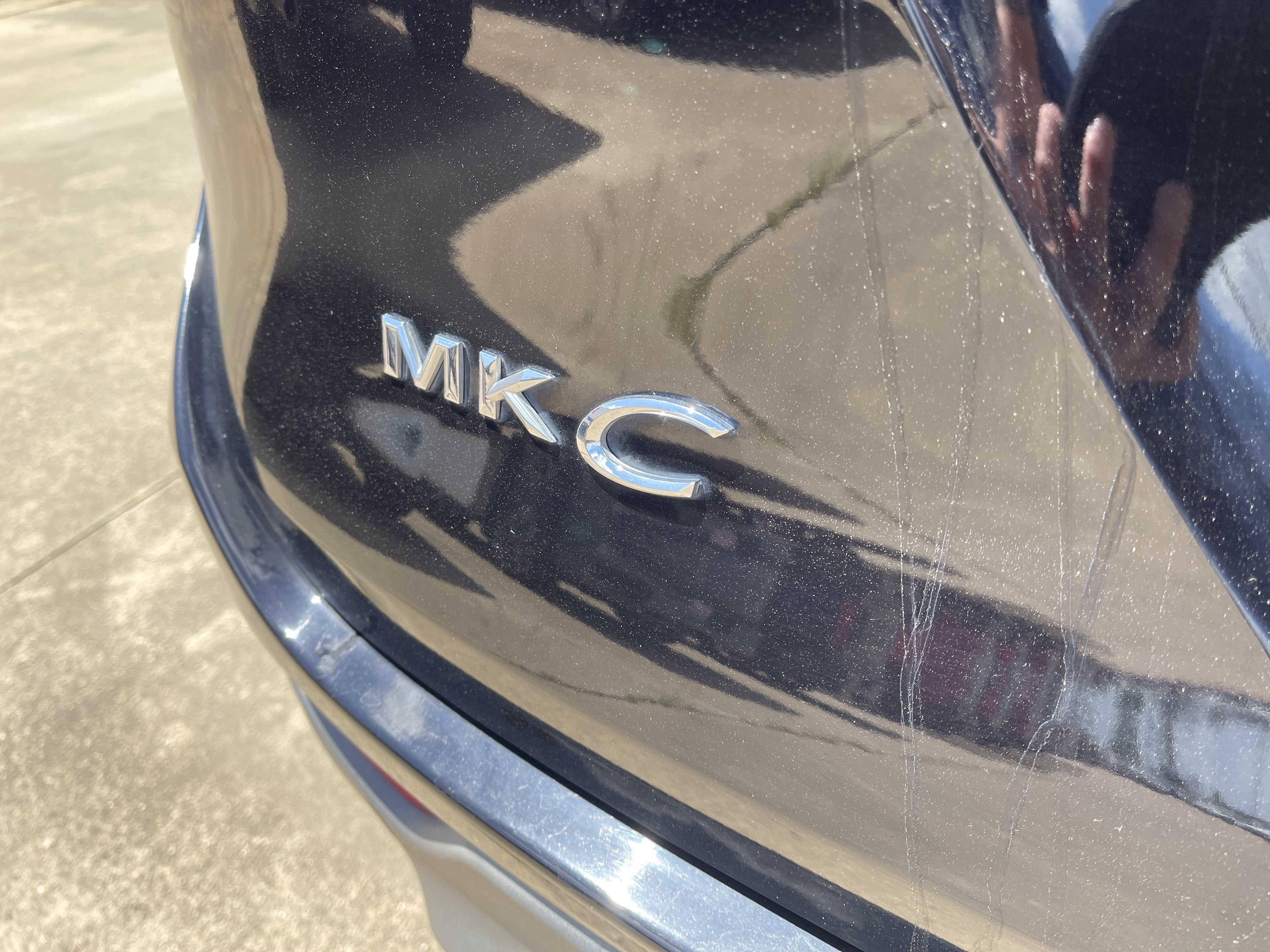Used 2019 Lincoln MKC Select w/ Select Plus Package FWD image 12