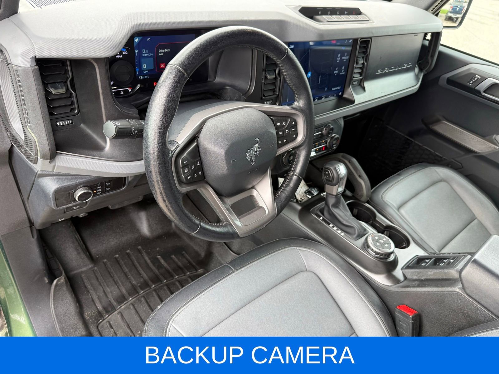 Used 2023 Ford Bronco Everglades image 17