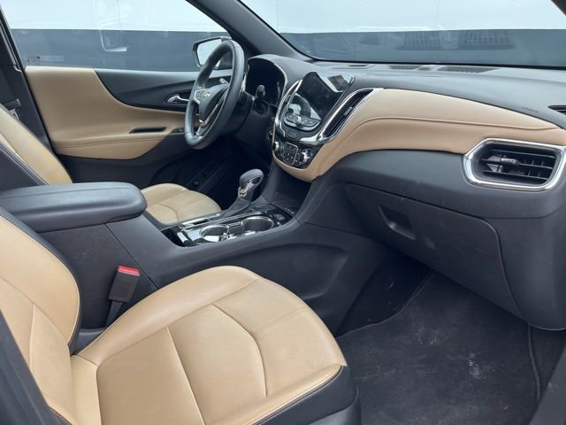 Used 2023 Chevrolet Equinox Premier image 14